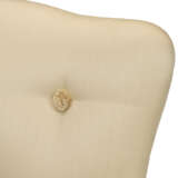 A PAIR OF GEORGE III CREAM-PAINTED ARMCHAIRS - Foto 8