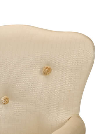 A SET OF FOUR EARLY GEORGE III CREAM-PAINTED ARMCHAIRS - photo 10