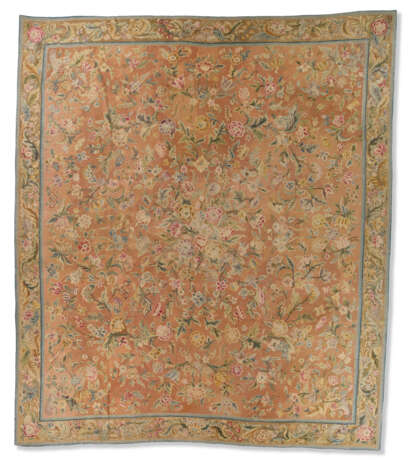 AN ENGLISH NEEDLEPOINT CARPET - фото 1