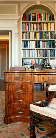 A VICTORIAN MAHOGANY PARTNERS' DESK - Foto 2 A VICTORIAN MAHOGANY PARTNERS' DESK - Foto 2