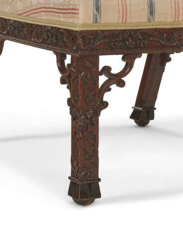 A PAIR OF EARLY GEORGE III MAHOGANY LIBRARY ARMCHAIRS - Foto 7 A PAIR OF EARLY GEORGE III MAHOGANY LIBRARY ARMCHAIRS - Foto 7