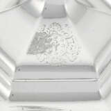 A PAIR OF GEORGE I SILVER CANDLESTICKS - Foto 2