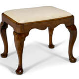 A GEORGE I WALNUT STOOL - photo 2