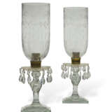 A PAIR OF ENGLISH MOLDED, CUT AND ETCHED GLASS PHOTOPHORES - photo 4