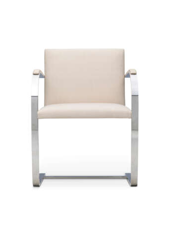 A SET OF FOUR CHROMED FLAT STEEL 'BRNO' ARMCHAIRS - photo 3