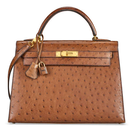 A MARRON OSTRICH SELLIER KELLY 32 WITH GOLD HARDWARE - photo 1