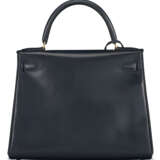 A BLEU INDIGO CALF BOX LEATHER RETOURNÉ KELLY 28 WITH GOLD HARDWARE. - photo 3