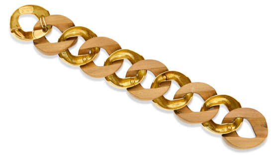 SEAMAN SCHEPPS TWO WOOD AND GOLD CURB LINK BRACELETS - photo 5