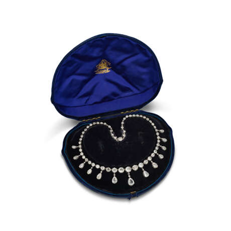 19TH CENTURY DIAMOND RIVIÈRE NECKLACE - photo 3
