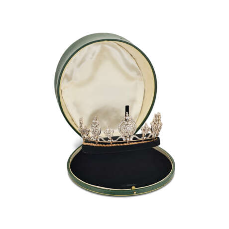 LATE 19TH CENTURY DIAMOND TIARA - Foto 2
