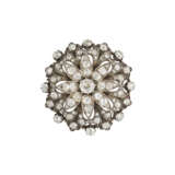 LATE 19TH CENTURY DIAMOND FLORAL CLUSTER PENDANT/BROOCH - photo 2