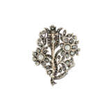 EARLY 19TH CENTURY DIAMOND FLOWER BROOCH - фото 2