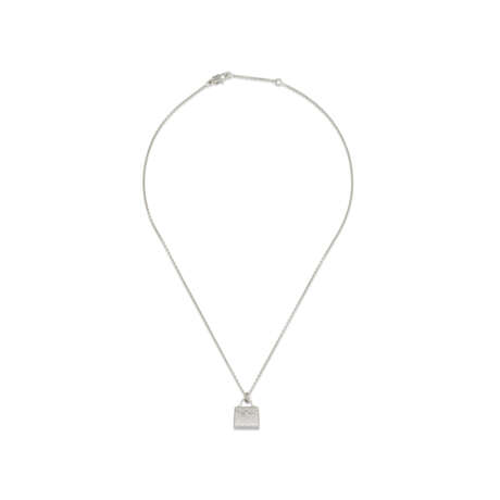 HERMÈS DIAMOND SET 'AMULETTES KELLY' NECKLACE, 'CHAINE D'ANCRE PUNK' RING, 'CHAINE D'ANCRE PUNK DOUBLE' RING AND 'FINESSE' BRACELET - photo 2