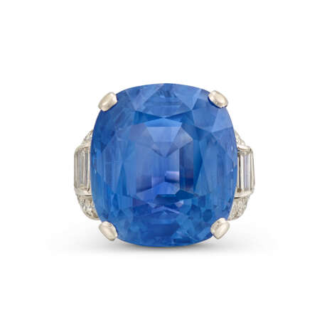 SAPPHIRE AND DIAMOND RING - photo 2