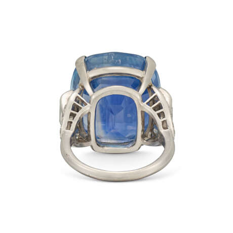SAPPHIRE AND DIAMOND RING - photo 3