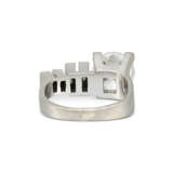 DIAMOND RING - фото 3