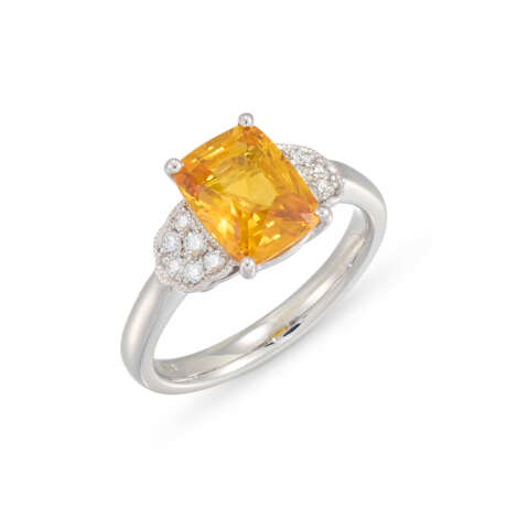 COLOURED SAPPHIRE AND DIAMOND RING - Foto 1