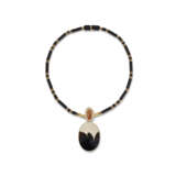GRIMA AGATE, FIRE OPAL AND DIAMOND PENDANT, 1990s - Foto 1