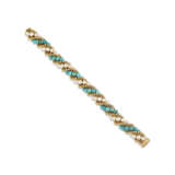 VAN CLEEF & ARPELS TURQUOISE AND CULTURED PEARL 'TWIST' BRACELET - photo 2
