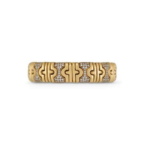 BULGARI DIAMOND 'PARENTESI' BRACELET - photo 2