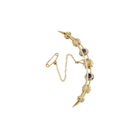 LATE 19TH CENTURY SAPPHIRE AND DIAMOND CRESCENT BROOCH - photo 2