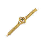 THREE VICTORIAN BRACELETS - photo 4