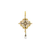 CARLO GIULIANO PEARL, DIAMOND AND ENAMEL RENAISSANCE REVIVAL PENDANT/BROOCH - photo 2