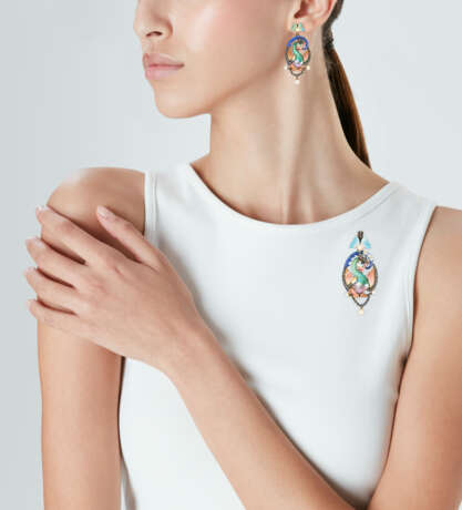 RENAISSANCE REVIVAL PEARL, ENAMEL AND DIAMOND PENDANT/BROOCH AND EARRING SET - photo 4