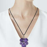 AMETHYST AND DIAMOND PANSY PENDANT - photo 3