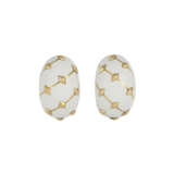SCHLUMBERGER FOR TIFFANY & CO., WHITE ENAMEL ‘DOT LOSANGE’ BANGLE BRACELET AND 'BANANA' EARRINGS - photo 3