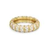 SCHLUMBERGER FOR TIFFANY & CO., WHITE ENAMEL ‘DOT LOSANGE’ BANGLE BRACELET AND 'BANANA' EARRINGS - photo 4