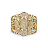 CHANEL 'LES TALISMANS DE CHANEL' ROCK CRYSTAL AND DIAMOND 'MAGNETIQUE' CUFF - photo 2