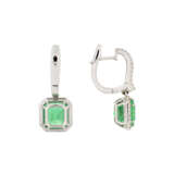 EMERALD AND DIAMOND EARRINGS - photo 2