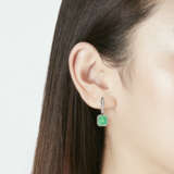 EMERALD AND DIAMOND EARRINGS - photo 3
