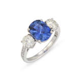 SAPPHIRE AND DIAMOND RING - photo 1