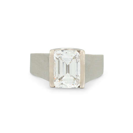 DIAMOND RING - фото 2