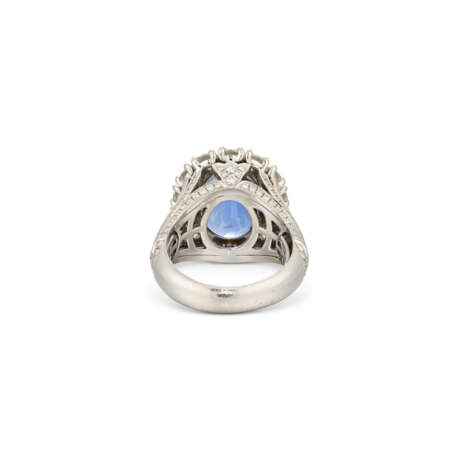 SAPPHIRE AND DIAMOND RING - Foto 4