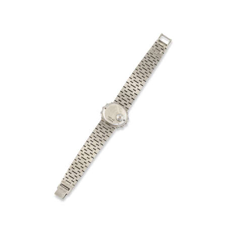 PIAGET WHITE GOLD AND DIAMOND WATCH, 1990s - photo 3