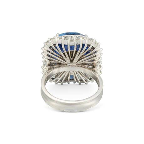 SAPPHIRE AND DIAMOND BALLERINA RING - фото 3