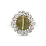CAT'S EYE CHRYSOBERYL AND DIAMOND RING - photo 2