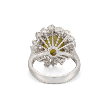 CAT'S EYE CHRYSOBERYL AND DIAMOND RING - photo 3