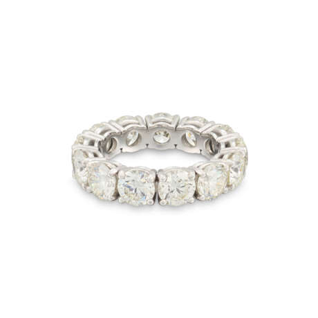 DIAMOND ETERNITY RING - Foto 3