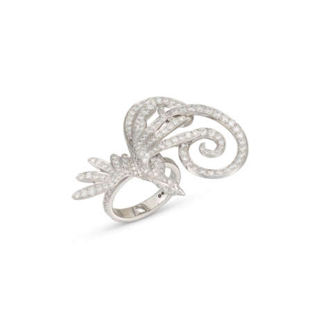 VAN CLEEF & ARPELS 'OISEAUX DE PARADIS' DIAMOND BETWEEN THE FINGER RING - photo 1