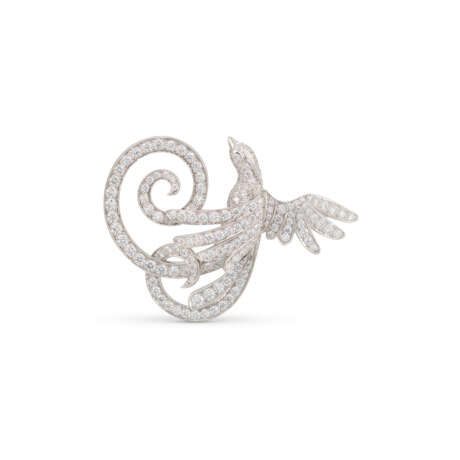 VAN CLEEF & ARPELS 'OISEAUX DE PARADIS' DIAMOND BETWEEN THE FINGER RING - photo 2