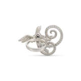VAN CLEEF & ARPELS 'OISEAUX DE PARADIS' DIAMOND BETWEEN THE FINGER RING - photo 3