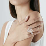 VAN CLEEF & ARPELS 'OISEAUX DE PARADIS' DIAMOND BETWEEN THE FINGER RING - photo 5