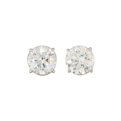 DIAMOND STUD EARRINGS - photo 1