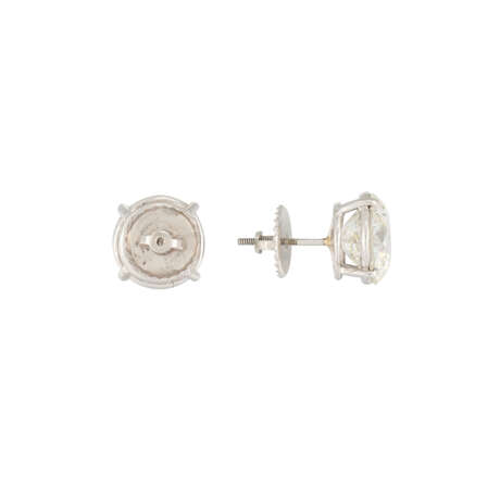 DIAMOND STUD EARRINGS - photo 2