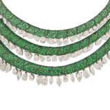 DE GRISOGONO EMERALD AND DIAMOND NECKLACE - photo 2