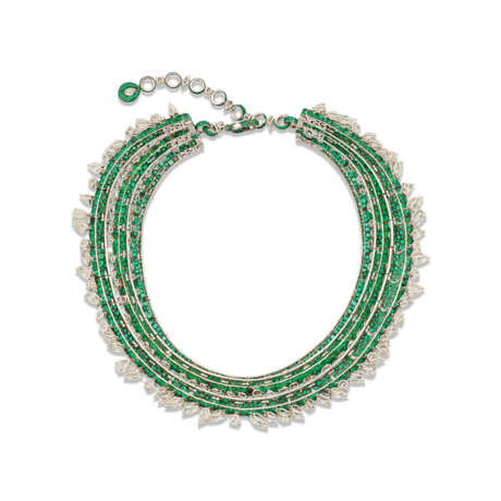 DE GRISOGONO EMERALD AND DIAMOND NECKLACE - photo 4